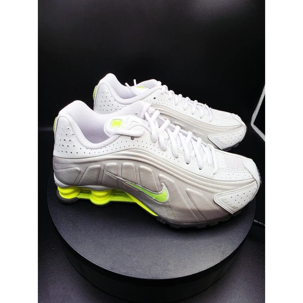 Nike shox r4